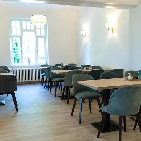 Hotel Am Haus 1 7 *